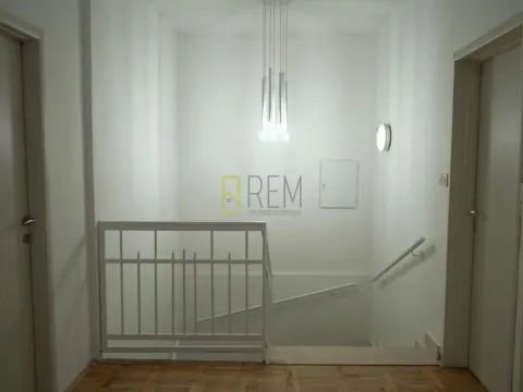 Rent, office space, 174m², Centar, Podgorica - image 9