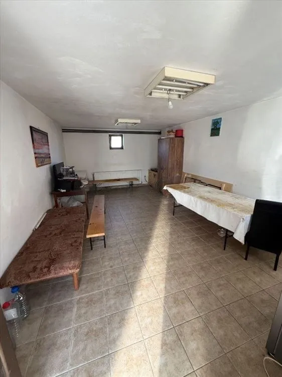 Prodaja, kuća, 274m², Centar, Stara Pazova