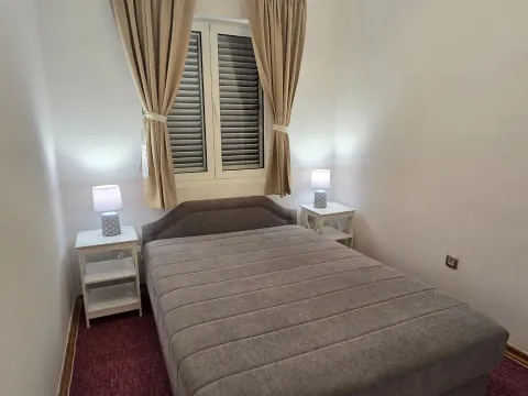 Rent, two bedroom apartment, 44m², Topla, Herceg Novi - image 3