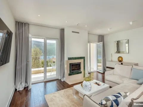 Sale, three bedroom apartment, 141m², Herceg Novi, Crna Gora - image 9