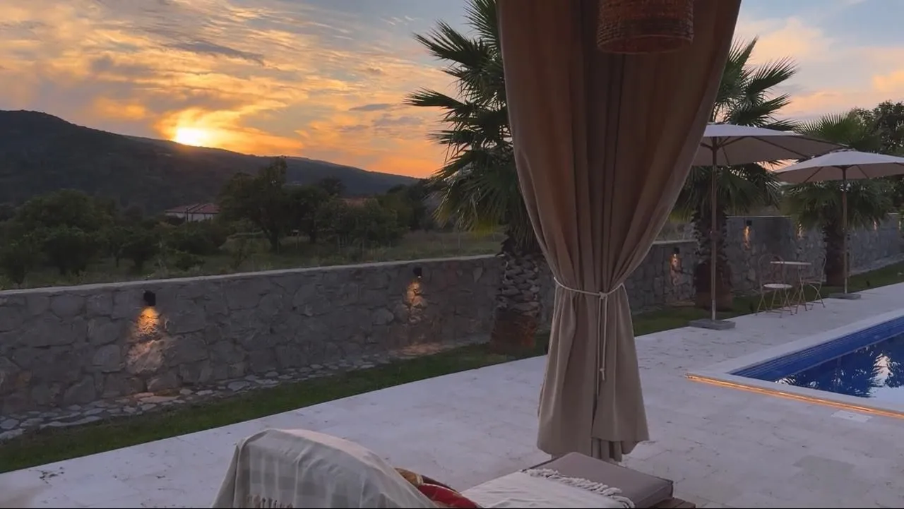 Sale, house, 1m², Radanovići, Kotor