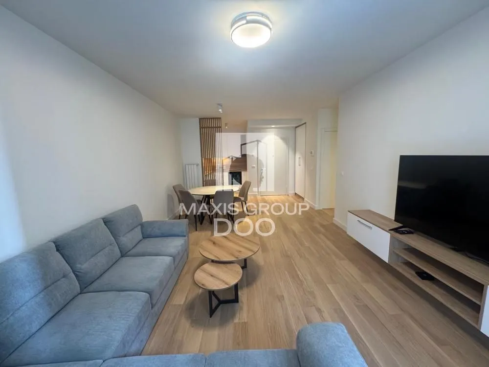 Rent, three bedroom apartment, 81m², Savski Venac, Beograd