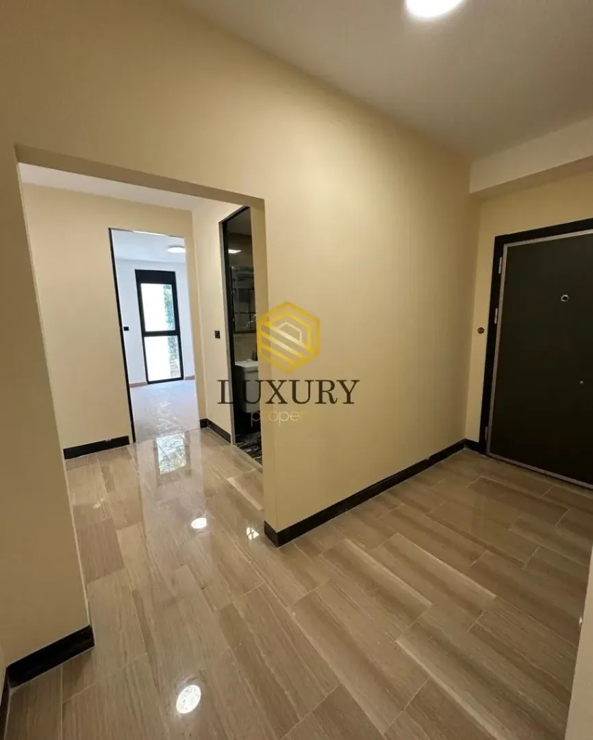 Prodaja, trosoban stan, 110m², Zagorič, Podgorica