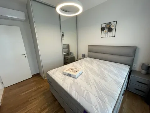 Izdavanje, dvosoban stan, 65m², Čeluga, Bar - image 4