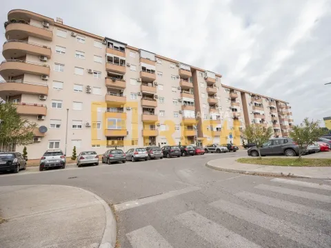 Prodaja, dvosoban stan, 71m², Tuški Put, Podgorica - image 2