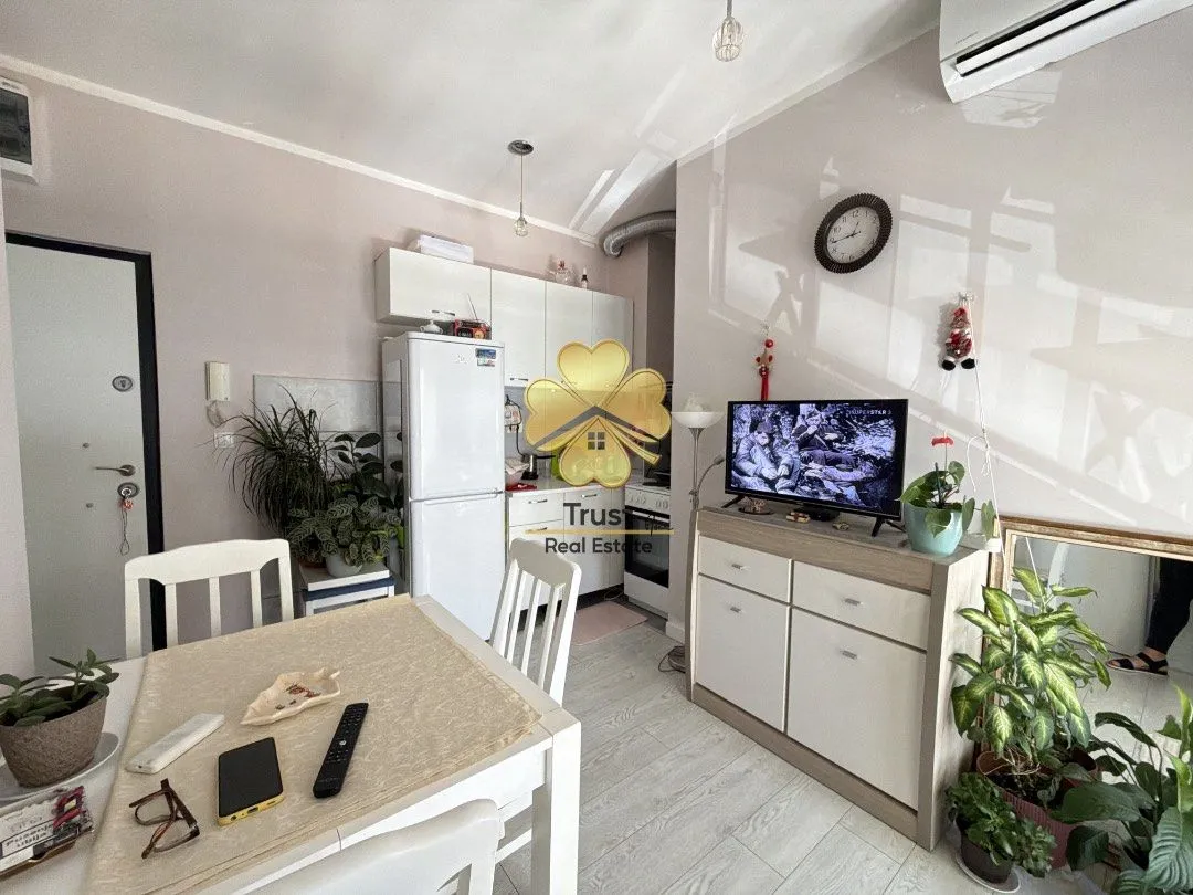 Sale, studio apartment, 24m², Stari Aerodrom, Podgorica