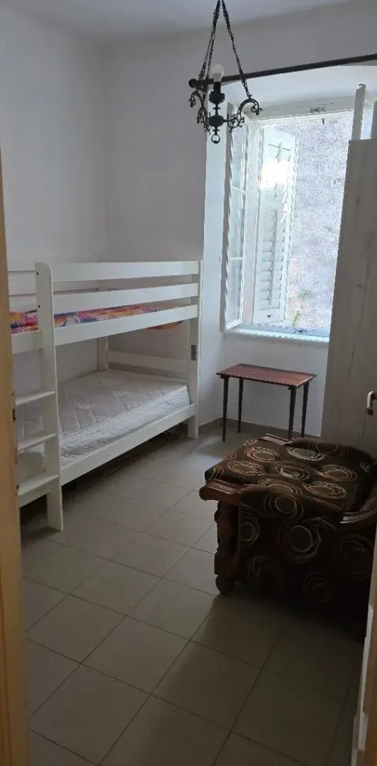 Prodaja, trosoban stan, 72m², Stari Grad Kotor, Kotor
