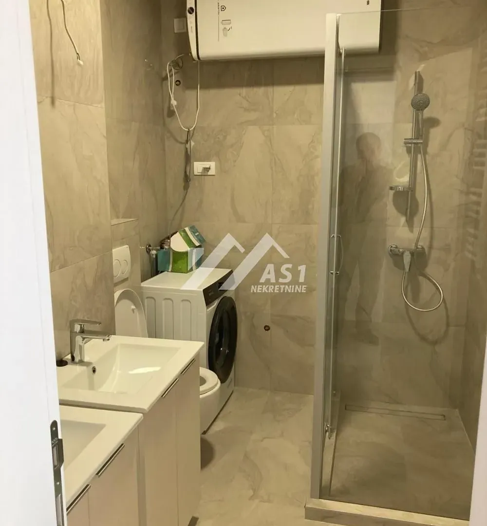 Rent, three bedroom apartment, 65m², Adamovićevo Naselje, Novi Sad Sve Podlokacije