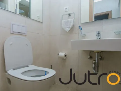 Rent, two bedroom apartment, 75m², Master Kvart, Podgorica - image 10