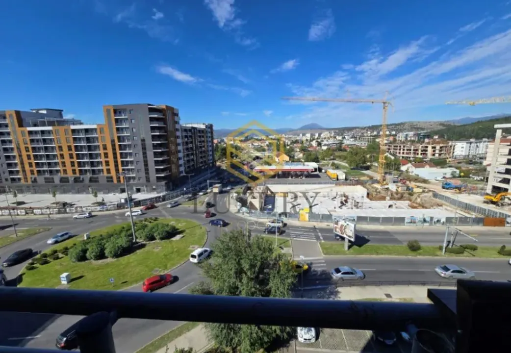 Izdavanje, jednosoban stan, 48m², Stari Aerodrom, Podgorica