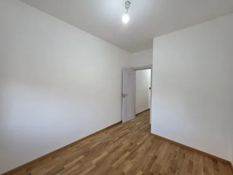 Sale, two bedroom apartment, 58m², Bečići, Budva - image 17