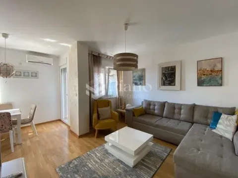 Rent, one bedroom apartment, 51m², Dalmatinska ulica, Podgorica - image 2