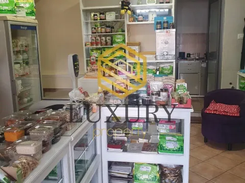Izdavanje, poslovni prostor, 63m², Centar, Podgorica - image 7