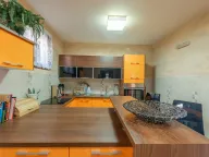 Prodaja, kuća, 280m², Markovići, Budva - image 30