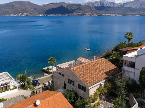 Prodaja, trosoban stan, 122m², Krašići, Tivat - image 24