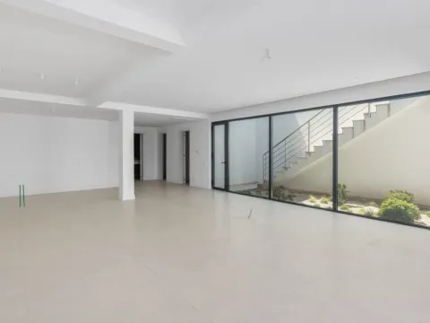 Sale, house, 328m², Krašići, Tivat - image 2