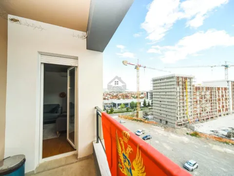 Rent, one bedroom apartment, 45m², Stari Aerodrom, Podgorica - image 12