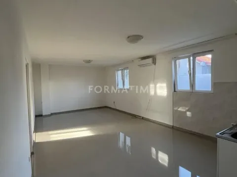 Rent, four bedroom apartment, 100m², Krnjaca, Palilula Sve Podlokacije - image 4