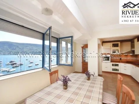 Sale, three bedroom apartment, 263m², Centar, Herceg Novi - image 11