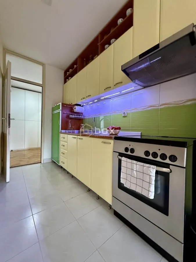 Prodaja, dvosoban stan, 63m², Crveni Krst, Niš
