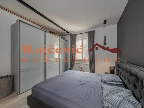 Prodaja, trosoban stan, 83m², Savski Venac, Beograd - image 12