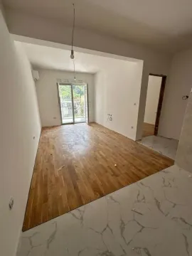 Sale, two bedroom apartment, 42m², Budva, Crna Gora - image 2