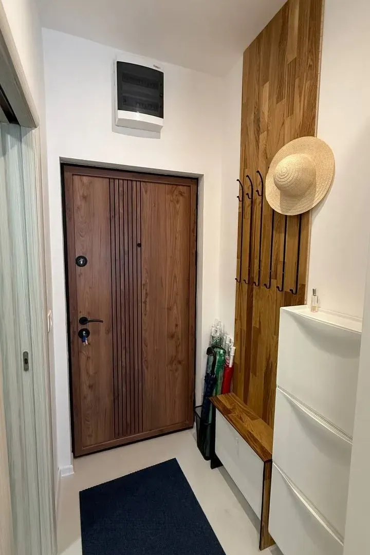 Izdavanje, jednosoban stan, 24m², Lazi, Budva