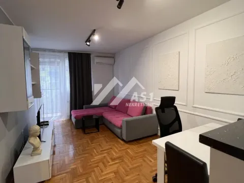 Izdavanje, dvosoban stan, 48m², Sajam, Novi Sad Sve Podlokacije - image 4