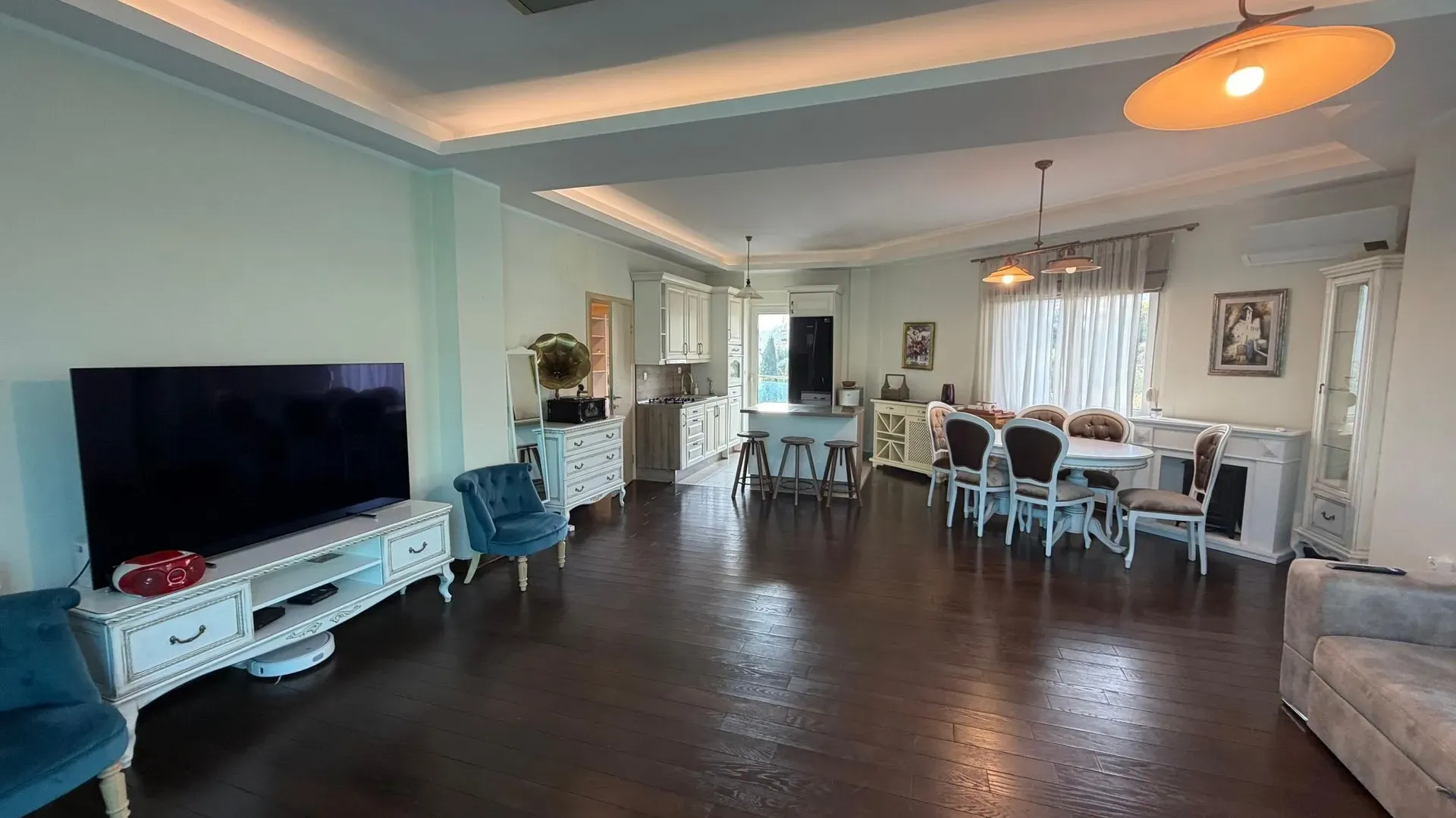 Sale, two bedroom apartment, 89m², Bečići, Budva