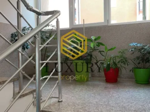 Sale, two bedroom apartment, 59m², 1 maj, Podgorica - image 10