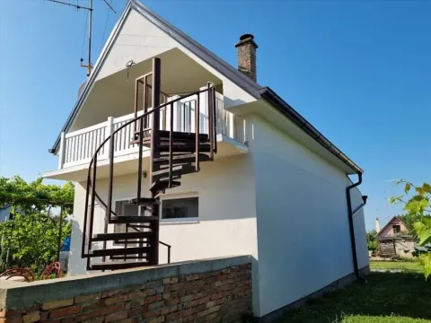 Prodaja, kuća, 62m², Bačka Palanka, Novi Sad - image 2