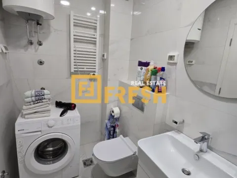 Izdavanje, jednosoban stan, 49m², City Kvart, Podgorica - image 12