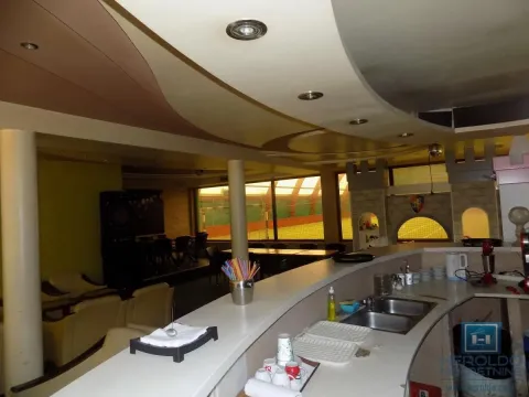 Sale, office space, 866m², Centar, Paraćin - image 6