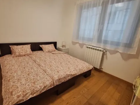 Izdavanje, trosoban stan, 72m², Autokomanda, Voždovac Sve Podlokacije - image 8
