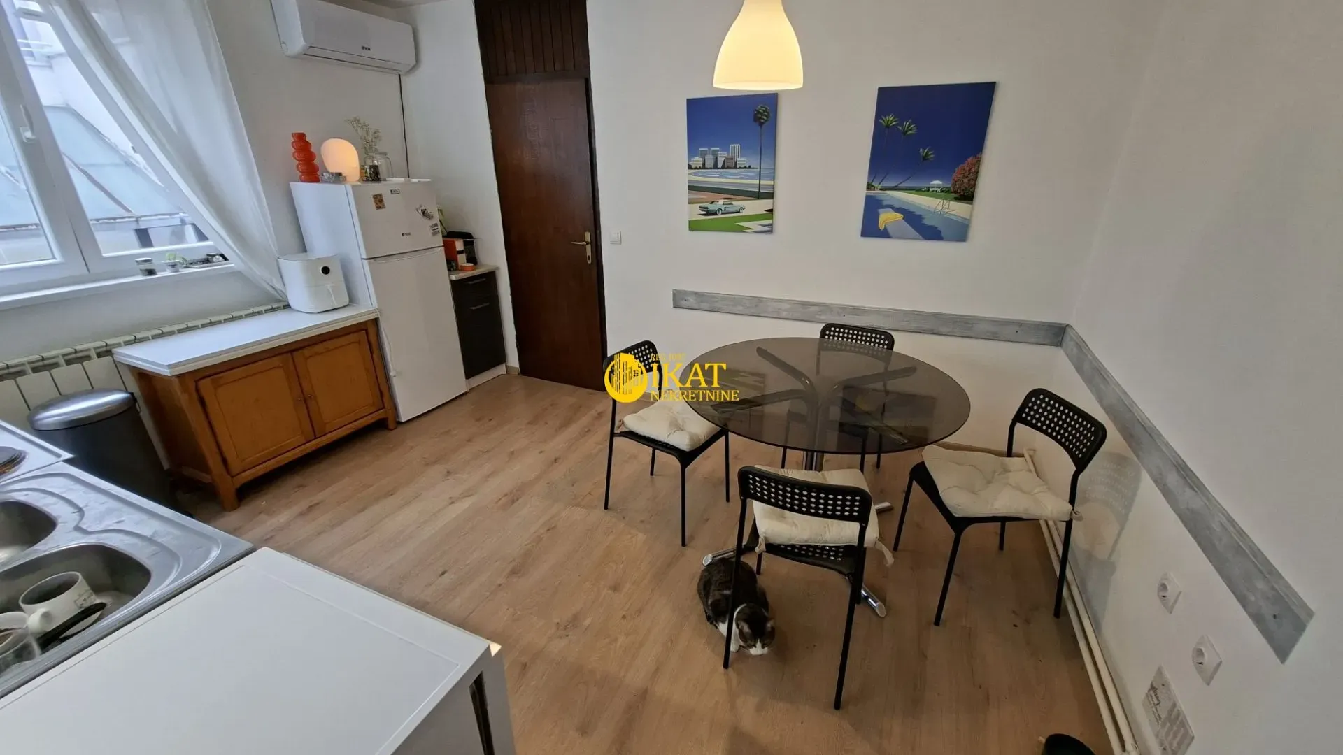 Prodaja, trosoban stan, 73m², Stari Grad, Beograd