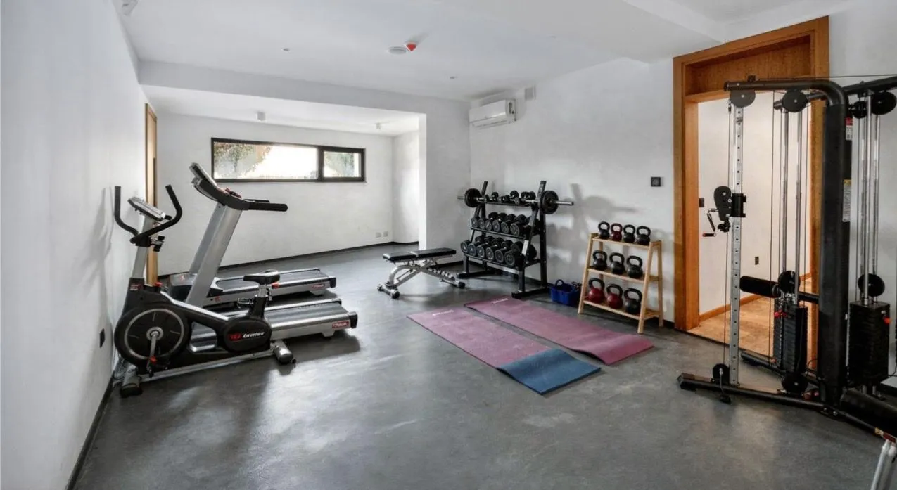 Prodaja, kuća, 350m², Krašići, Tivat