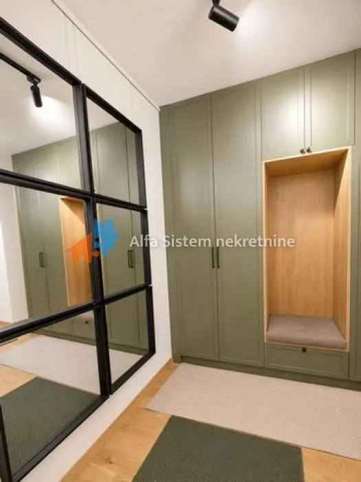 Rent, three bedroom apartment, 81m², Novi Beograd Blok 65, Novi Beograd Sve Podlokacije