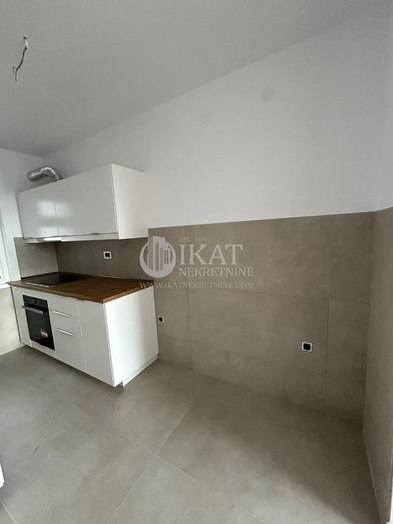 Sale, three bedroom apartment, 71m², Čubura, Beograd