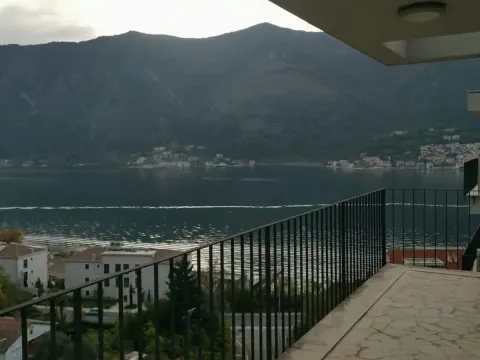 Prodaja, stan, 403m², Kotor, Crna Gora - image 4