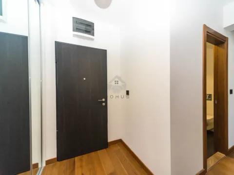 Izdavanje, dvosoban stan, 70m², Ljubović, Podgorica - image 12