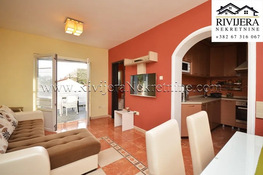 Sale, two bedroom apartment, 56m², Sveti Stefan, Budva