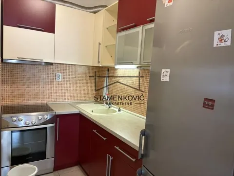 Izdavanje, dvosoban stan, 49m², Centar, Novi Sad - image 3