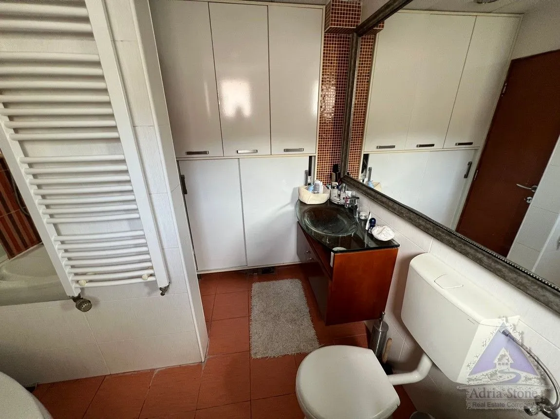 Sale, three bedroom apartment, 95m², Lazi, Budva