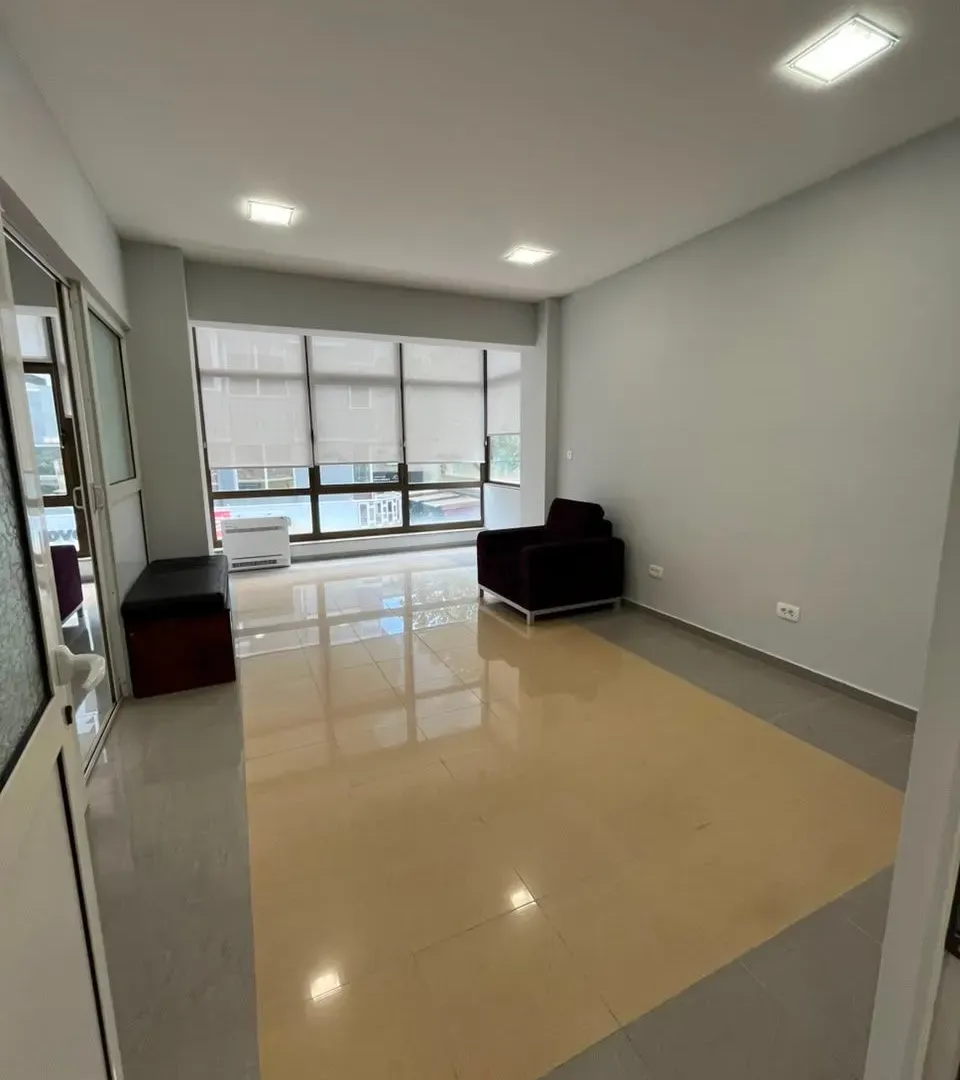 Rent, office space, 100m², Centar, Podgorica
