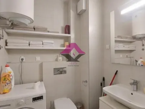 Izdavanje, dvosoban stan, 53m², Tašmajdan, Palilula Sve Podlokacije - image 14