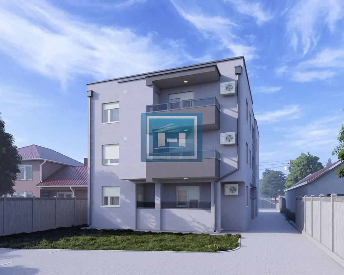 Sale, three bedroom apartment, 79m², Centar, Ćuprija