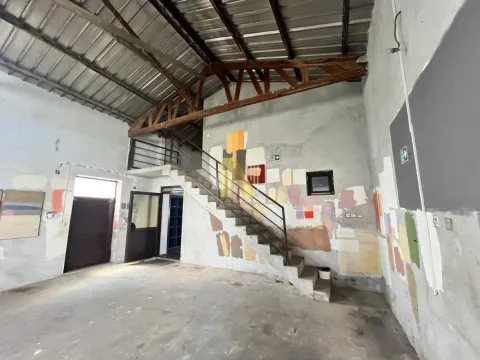 Prodaja, poslovni prostor, 1500m², Centar, Stara Pazova - image 10