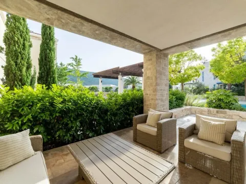 Prodaja, četvorosoban stan, 179m², Kumbor, Herceg Novi - image 18