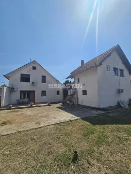 Sale, house, 235m², Batajnica, Beograd - image 9