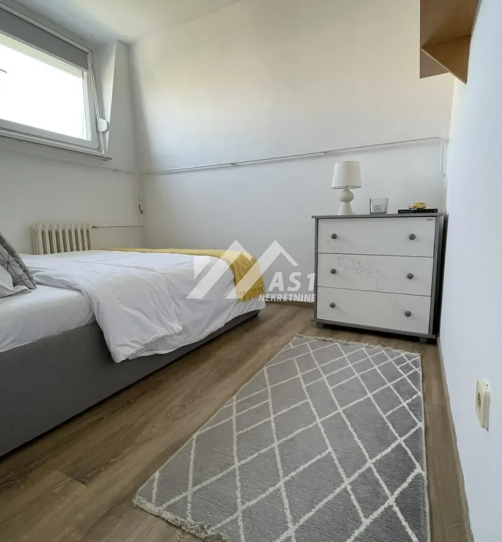 Izdavanje, dvosoban stan, 62m², Sajam, Novi Sad Sve Podlokacije